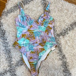 URBAN OUTFITTERS ONE PIECE BATHING SUIT NWT